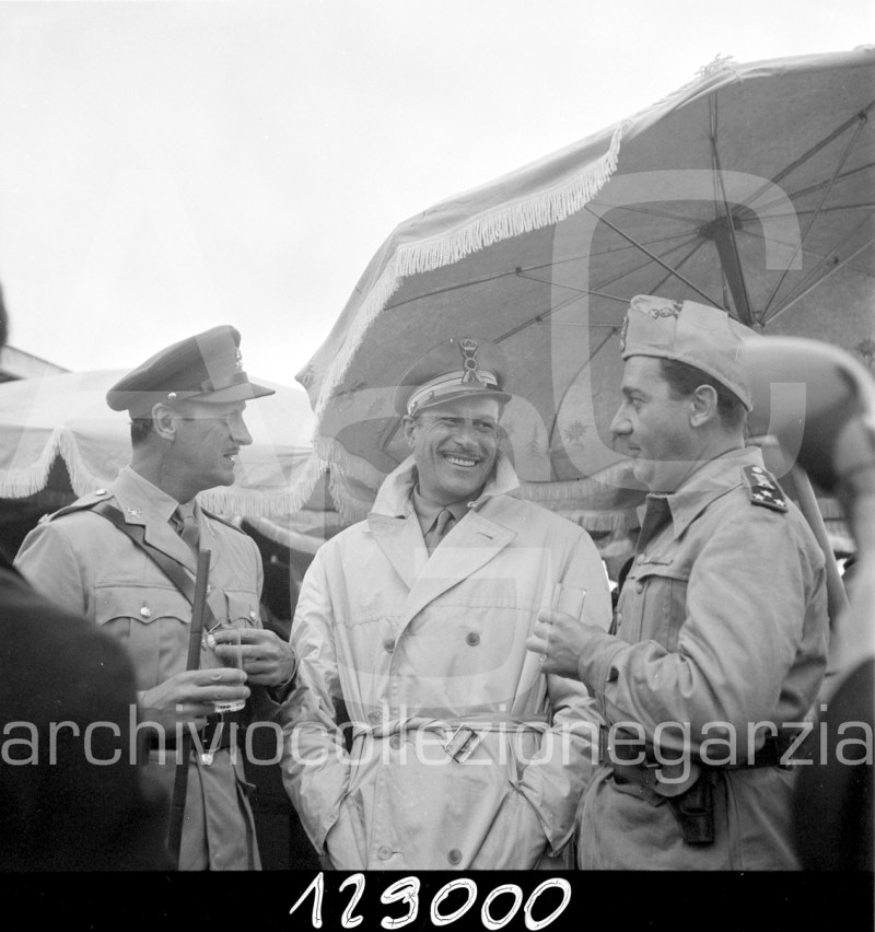 nazzari niven sordi023 p