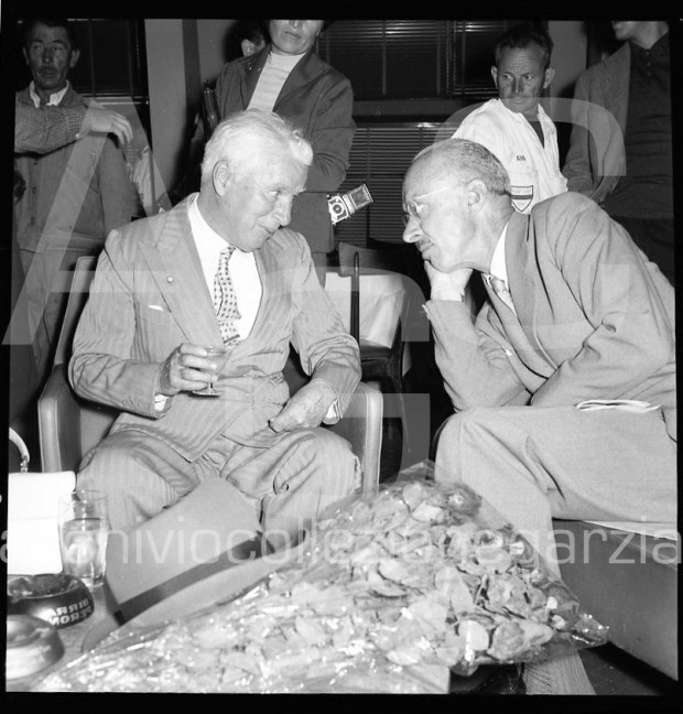 charlie chaplin  1957001