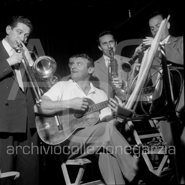 frankie Laine gruppobusta1862006 copia