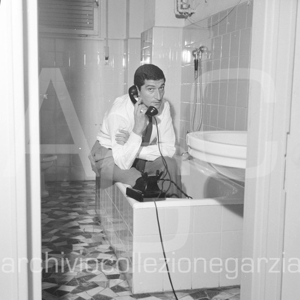 nicola arigliano b 4243-001 W